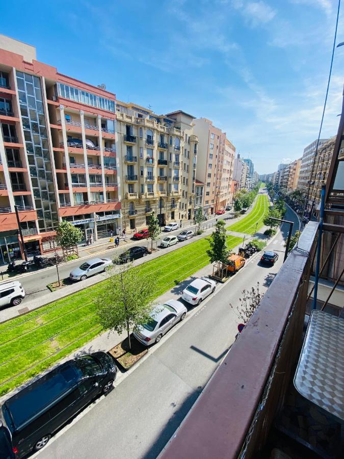 Magnifique 60m2 ,3 Pieces , Equipee,tres Lumineux, 2 Minutes A Pied De La Plage Apartment *