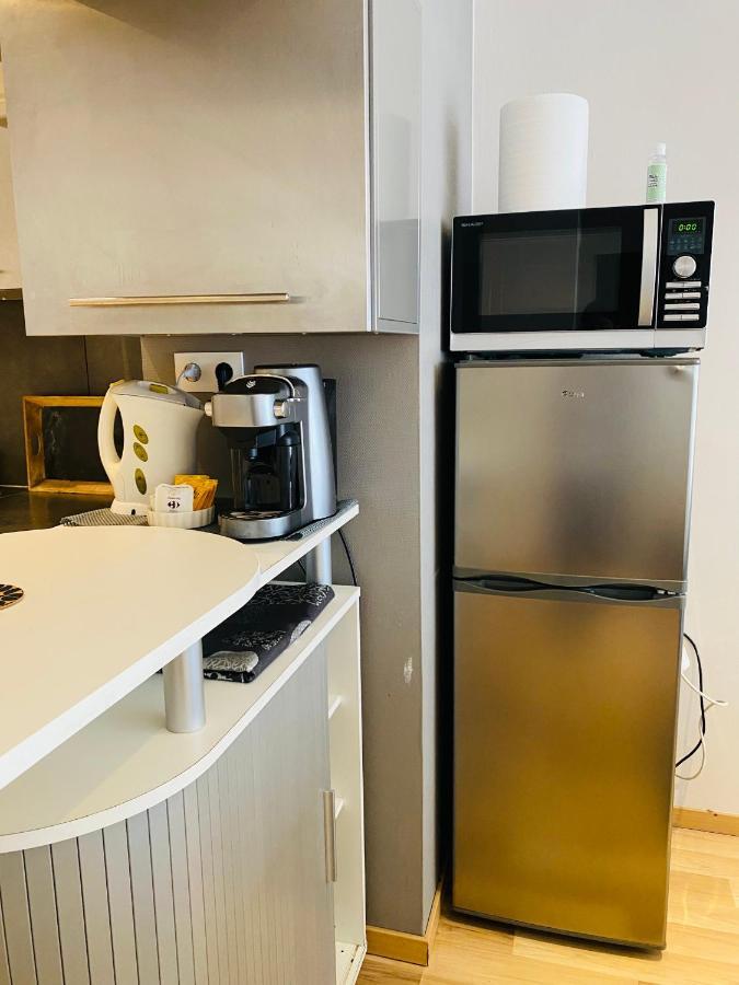 Apartment Magnifique 60m2 ,3 Pieces , Equipee,tres Lumineux, 2 Minutes A Pied De La Plage Nizza
